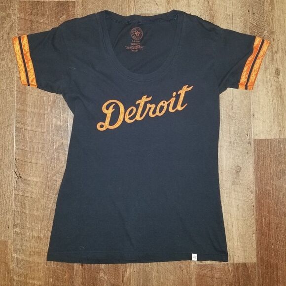 Detroit Tigers Shirt Large Forty Seven Brand - Picture 1 of 4